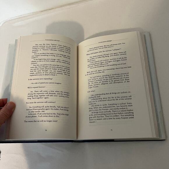 5/ $25  Conversations with God an uncommon dialogue Book 2, hardback book - Picture 5 of 7